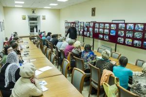 Фотовыставка о целебном источнике села Николо-Погост была представлена в Народном университете Федоровского монастыря