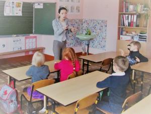 Классный час, посвященный изучению Ветхого Завета, прошёл в школе посёлка Ковернино