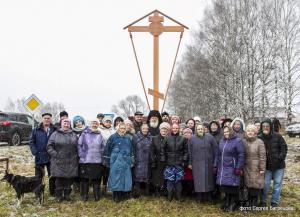 Епископ Августин совершил Чин освящения Поклонного креста в селе Смольки Городецкого района