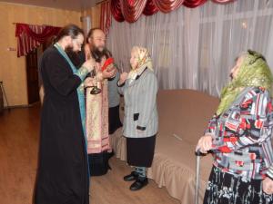 Встреча со священником в Шахунском центре социального обслуживания