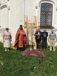 Освящение накупольного креста на храм Владимирской иконы Божьей Матери села Николо-Погост