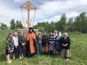 Освящение Поклонного креста в деревне Мошкино Городецкого благочиния