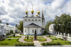 Клирики Городецкой епархии стали выпускниками высших светских и  духовных учебных заведений