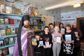 Открытие уголка православной книги в Нестиарской библиотеке